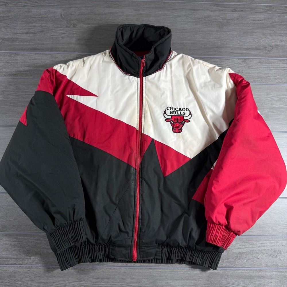 Fans Gear Chicago Bulls Vintage 90s Puffer Jacket Red Black White Mens XL